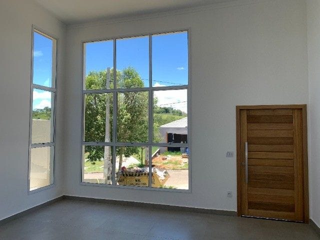 Foto do Casa - Casa com 3 dormitórios à venda, 152 m² por R$ 750.000,00 - Condomínio Terras do Vale - Caçapava/SP | INDEPENDENCE NEGOCIOS IMOBILIARIOS LTDA