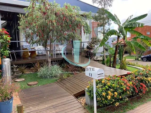 Casa com 344m² 3 quartos e 4 banheiros, à venda, no bairro Jardim Botânico em Araraquara