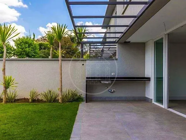 Casa com 424m², à venda, no bairro Jardim Cordeiro em São Paulo