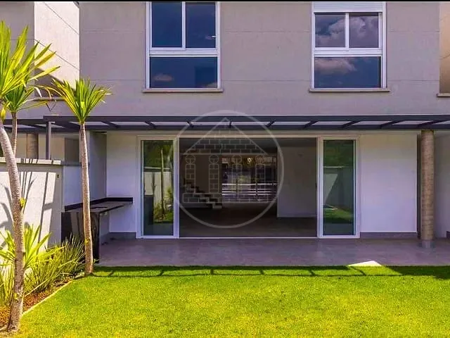 Casa com 424m², à venda, no bairro Jardim Cordeiro em São Paulo