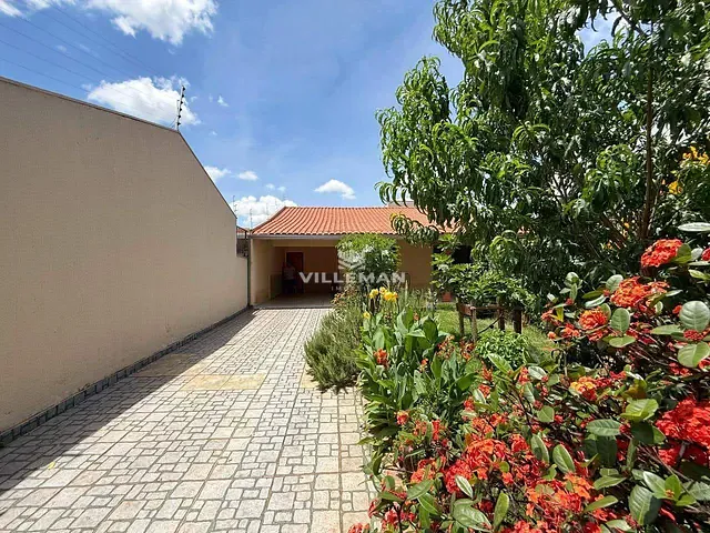 Casa com 317m² 3 quartos e 2 banheiros, à venda, no bairro Jardim Real em Maringá