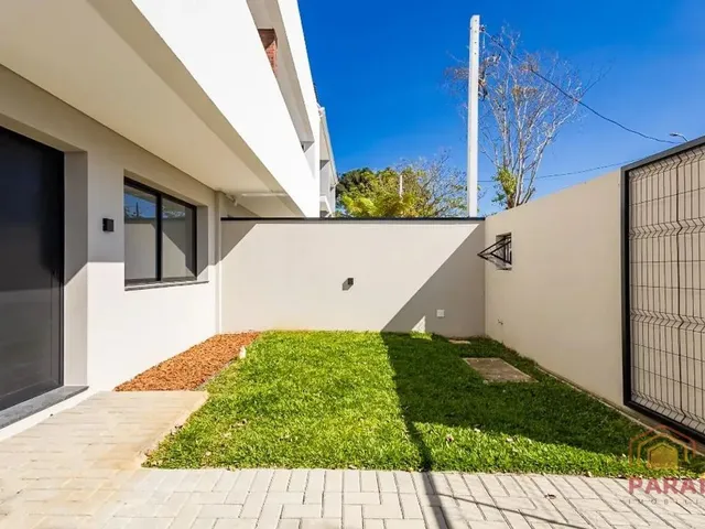 Casa 3 quartos e 3 banheiros, à venda, no bairro Santa Felicidade em Curitiba