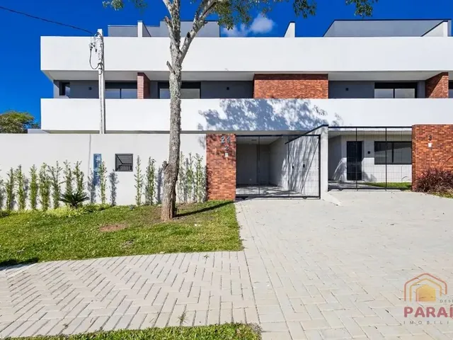 Casa 3 quartos e 3 banheiros, à venda, no bairro Santa Felicidade em Curitiba