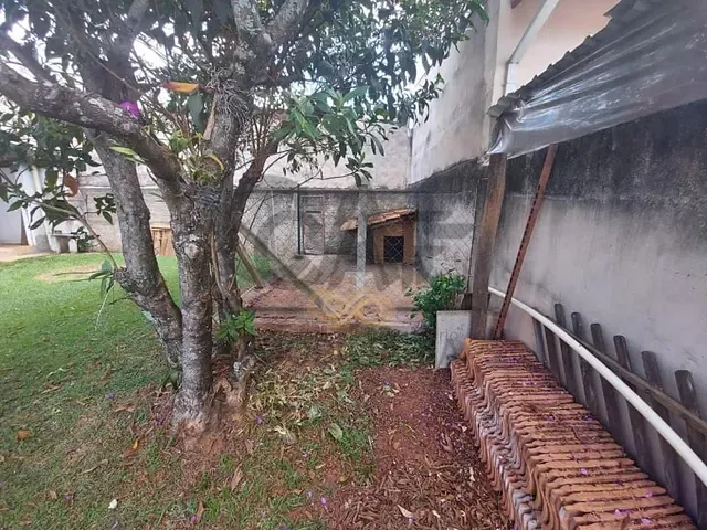 Casa com 500m² 4 quartos e 3 banheiros, à venda, no bairro Parque Residencial Groot em Holambra