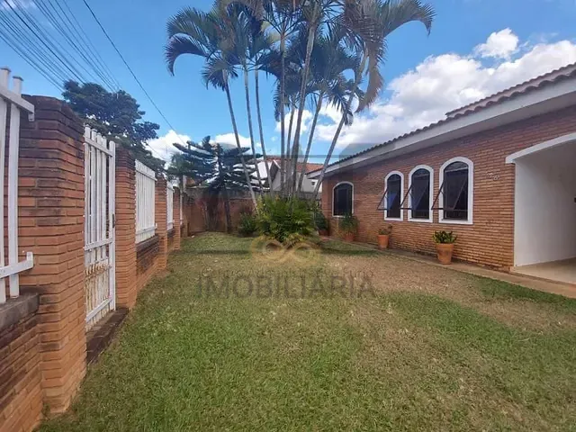 Casa com 500m² 4 quartos e 3 banheiros, à venda, no bairro Parque Residencial Groot em Holambra