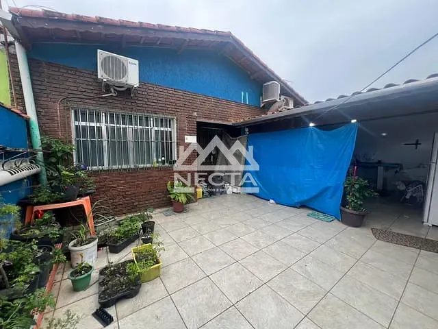 Casa com 175m² 4 quartos e 2 banheiros, à venda, no bairro Praia das Palmeiras em Caraguatatuba