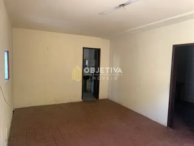Casa com 199m² 3 quartos e 2 banheiros, à venda, no bairro Jardim Mauá em Novo Hamburgo