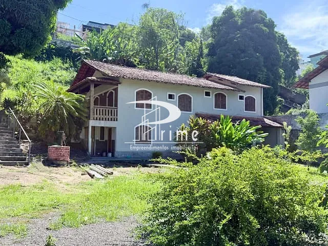 Casa com 2800m² 4 quartos e 4 banheiros, para alugar, no bairro Camboinhas em Niterói