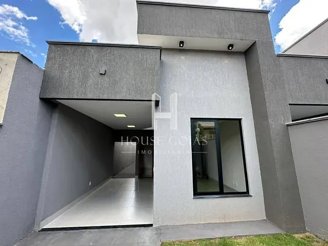 Casa com 180m² 3 quartos e 2 banheiros, à venda, no bairro Jardim das Acácias em Aparecida de Goiânia