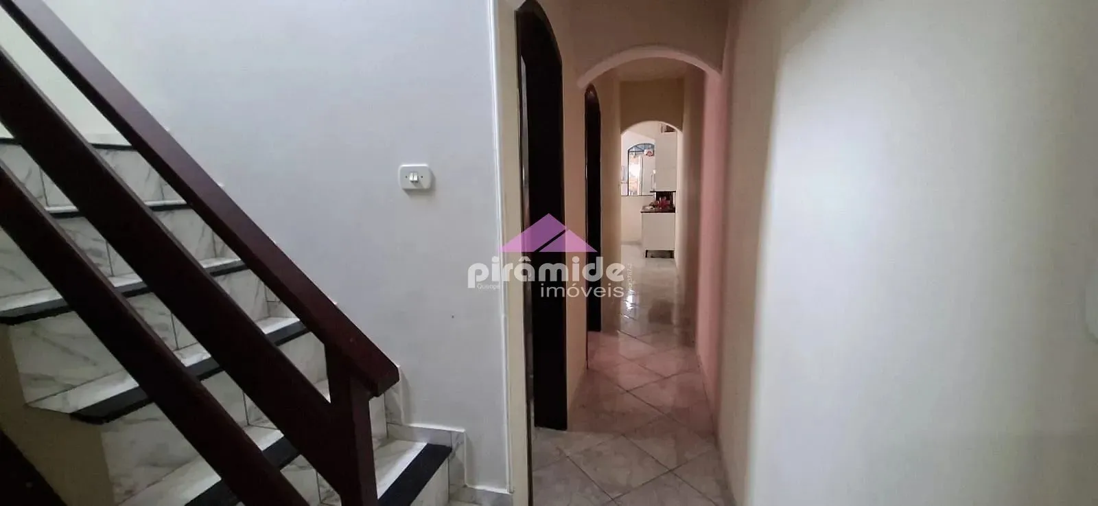 Casa, 4 quartos, 220 m² - Foto 5