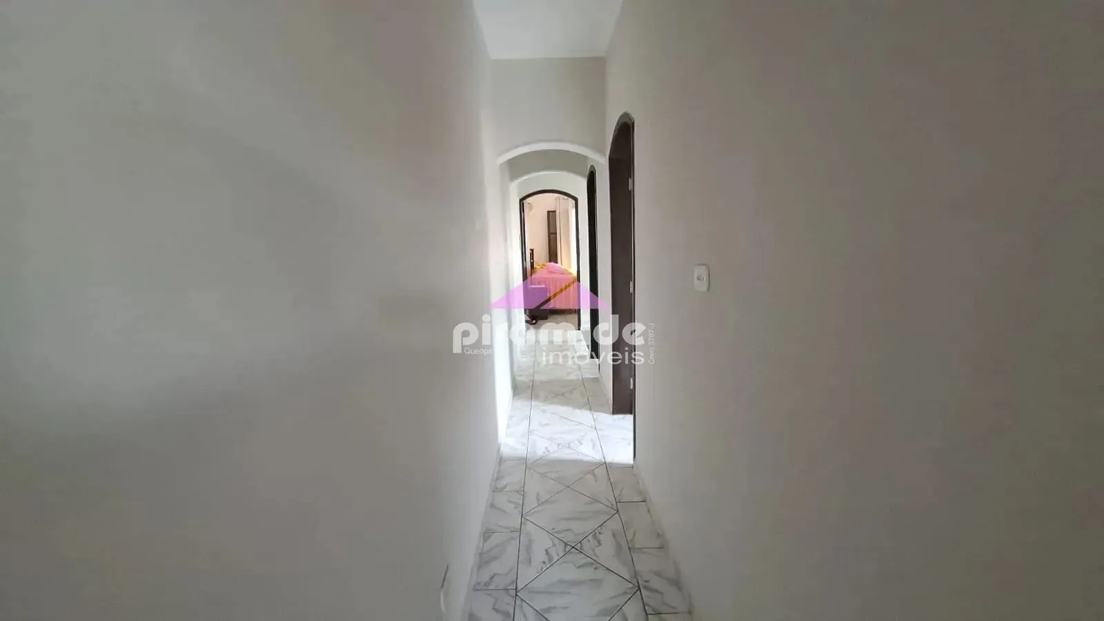 Casa, 4 quartos, 220 m² - Foto 27