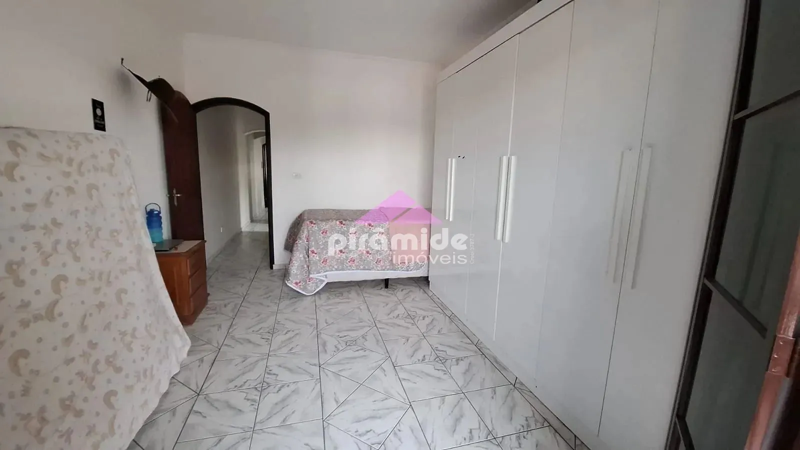 Casa, 4 quartos, 220 m² - Foto 30