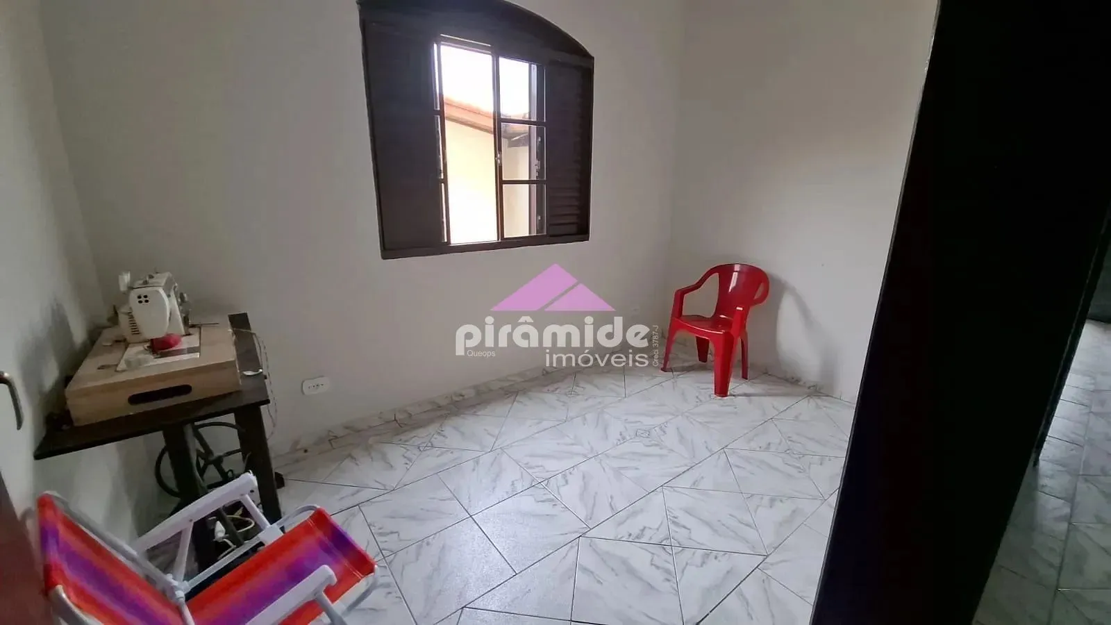 Casa, 4 quartos, 220 m² - Foto 26