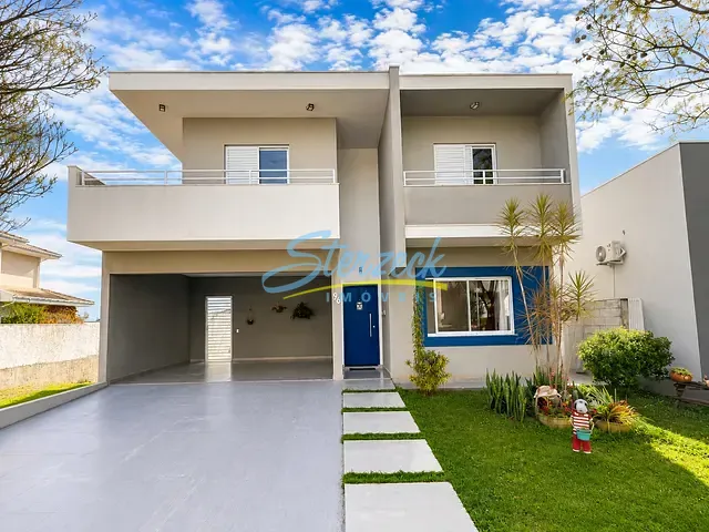 Casa 3 quartos e 4 banheiros, à venda, no bairro Via Castelli em Louveira
