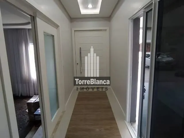 Casa com 400m² 3 quartos e 3 banheiros, à venda, no bairro Jardim Carvalho em Ponta Grossa