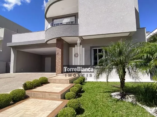 Casa com 400m² 3 quartos e 3 banheiros, à venda, no bairro Jardim Carvalho em Ponta Grossa