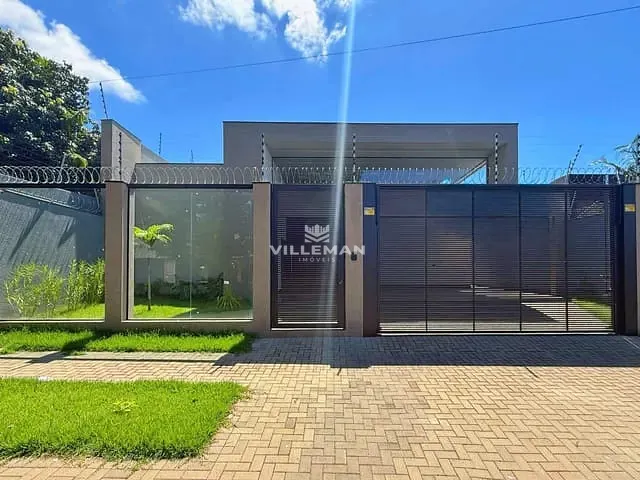 Casa com 502m² 3 quartos e 5 banheiros, à venda, no bairro Zona 05 em Maringá