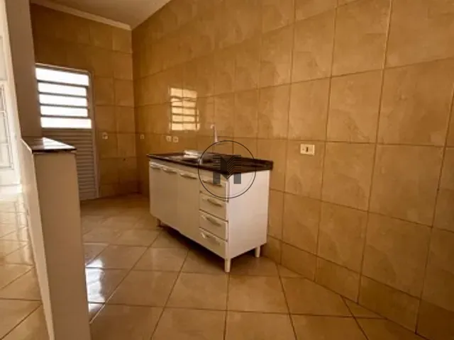 Casa 2 quartos e 2 banheiros, à venda, no bairro Morada dos Nobres em Taubaté