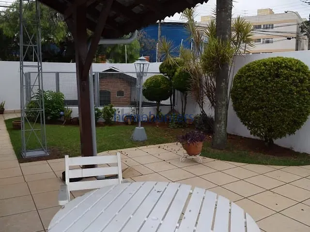 Casa com 660m² 6 quartos e 6 banheiros, à venda ou para alugar, no bairro Parque Taquaral em Campinas