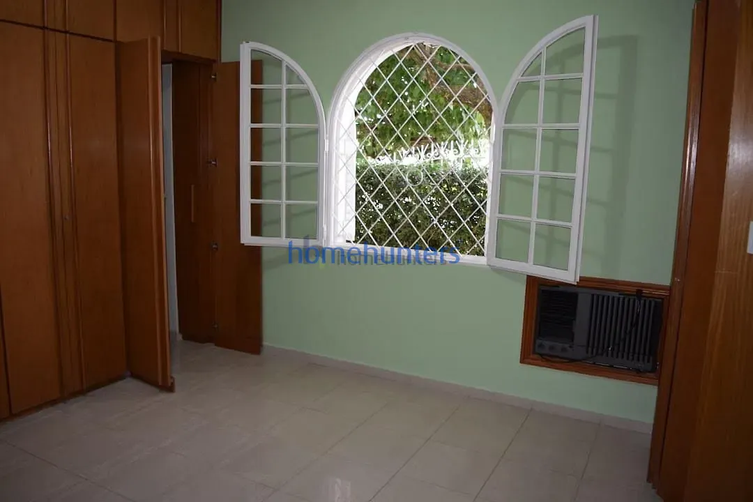 Casa, 6 quartos, 335 m² - Foto 11