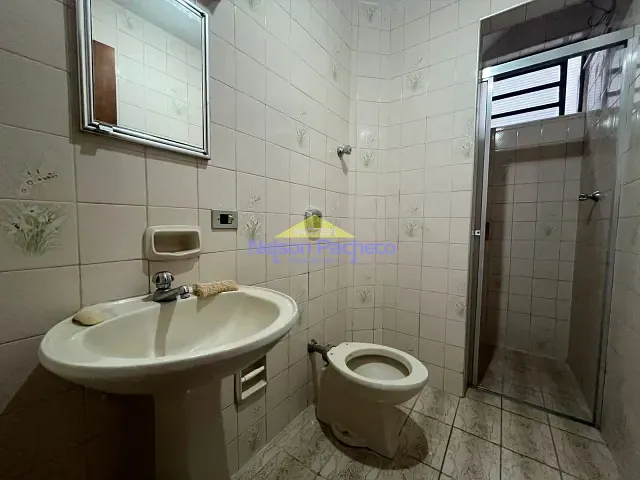 Casa com 105m² 3 quartos e 2 banheiros, para alugar, no bairro Centro em Capivari