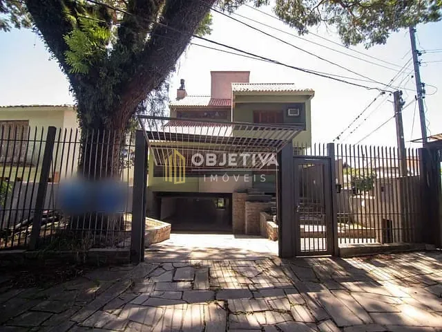 Casa com 410m² 4 quartos e 3 banheiros, à venda, no bairro Morro Santana em Porto Alegre