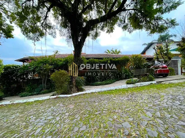 Casa 4 quartos e 3 banheiros, para alugar, no bairro Boa Vista em Novo Hamburgo