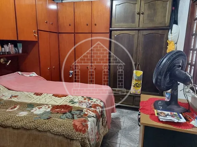 Casa com 195m² 2 quartos e 1 banheiro, à venda, no bairro Terceira Divisão de Interlagos em São Paulo