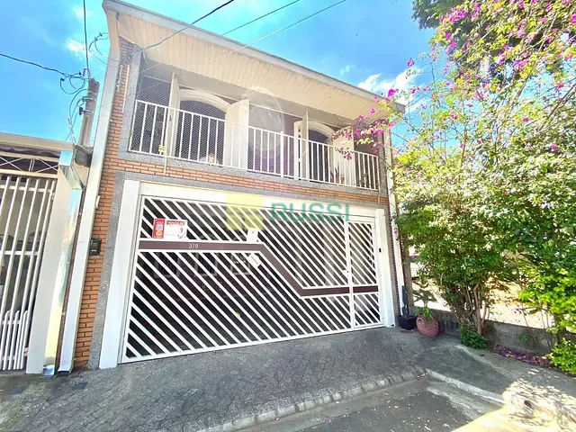 Casa 3 quartos e 2 banheiros, à venda, no bairro Bosque dos Eucaliptos em São José dos Campos