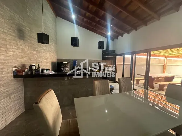 Casa com 277m² 2 quartos e 1 banheiro, à venda, no bairro Jardim Mirante em Andradas
