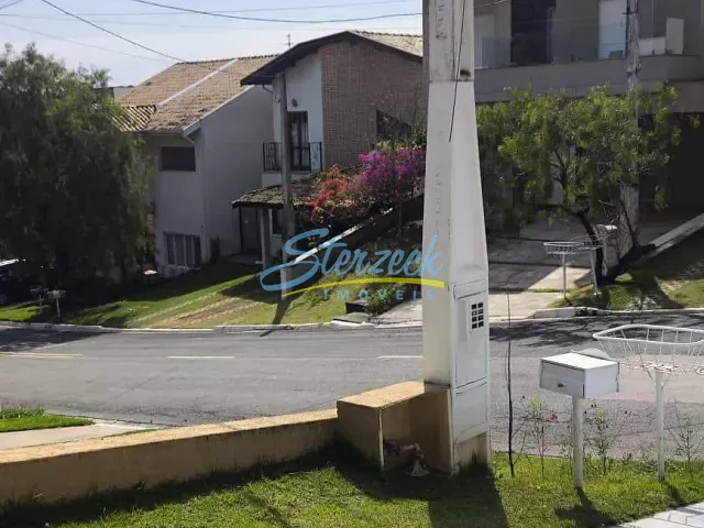 Casa 3 quartos e 4 banheiros, à venda, no bairro Condominio Villa di Treviso em Vinhedo
