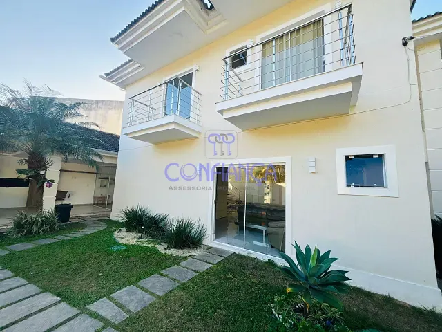 Casa 4 quartos e 6 banheiros, à venda ou para alugar, no bairro Campo Grande em Rio de Janeiro