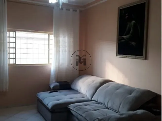 Casa 3 quartos e 2 banheiros, à venda, no bairro Morada dos Nobres em Taubaté
