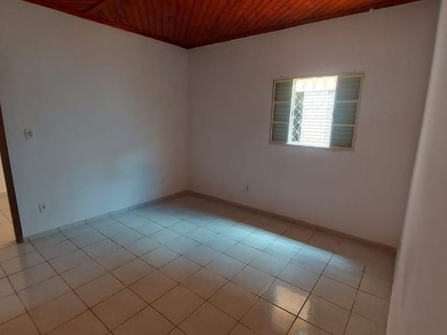 Foto do Casa - Edícula com 1 dormitório para alugar, 40 m² por R$ 980,00/mês - Bosque dos Eucaliptos - São José dos Campos/SP | INDEPENDENCE NEGOCIOS IMOBILIARIOS LTDA