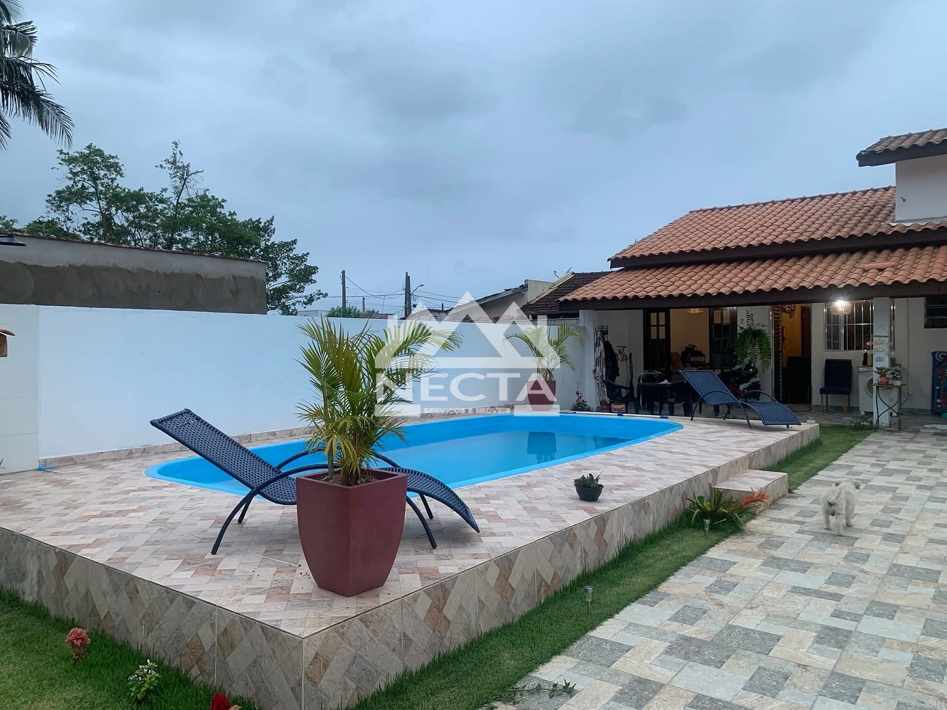 Casa, 2 quartos, 85 m² - Foto 1