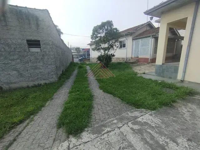 Casa com 1029m² 5 quartos e 3 banheiros, à venda, no bairro Vila Guarani em Mauá