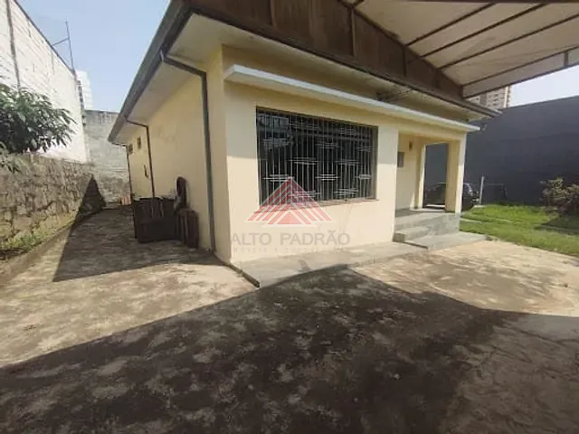 Casa com 1029m² 5 quartos e 3 banheiros, à venda, no bairro Vila Guarani em Mauá