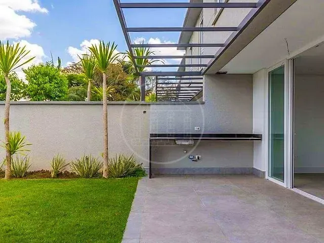 Casa com 424m², à venda, no bairro Jardim Cordeiro em São Paulo