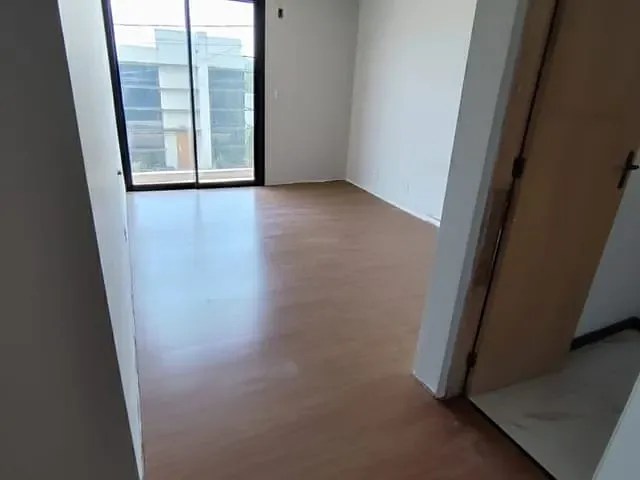 Casa com 500m² 3 quartos e 4 banheiros, à venda, no bairro Quinta dos Angicos em Cotia