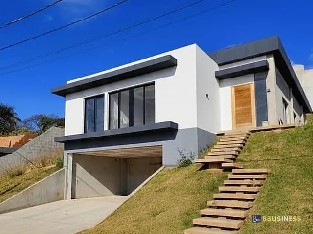 Casa com 500m² 3 quartos e 4 banheiros, à venda, no bairro Quinta dos Angicos em Cotia