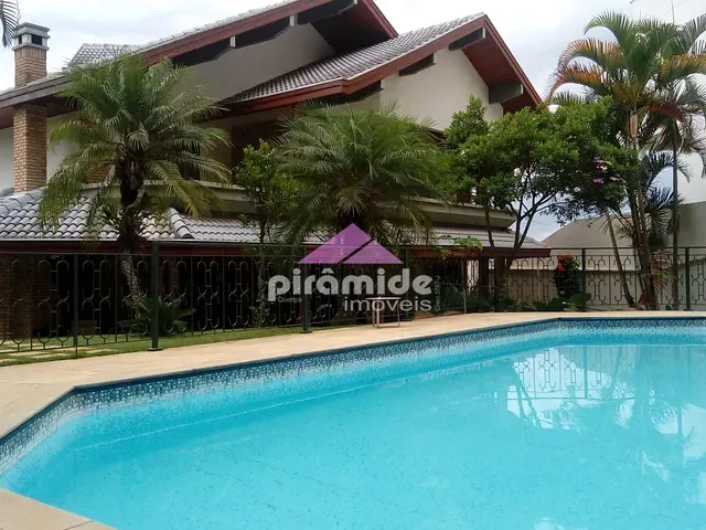 Casa com 960m² 4 quartos e 6 banheiros, à venda, no bairro Jardim das Colinas em São José dos Campos