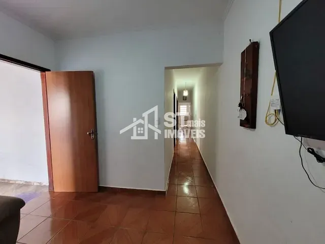 Casa com 200m² 2 quartos e 1 banheiro, à venda, no bairro Jardim Alvorada em Andradas