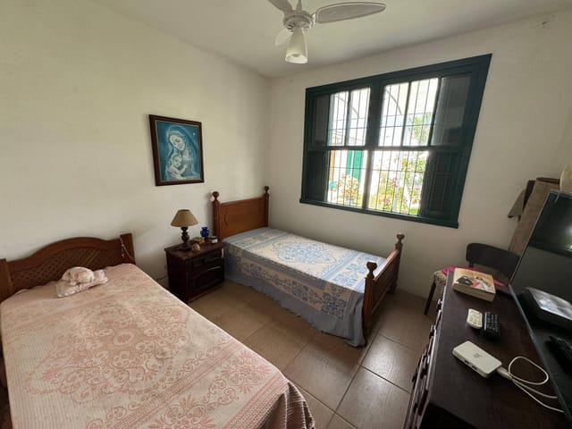 Casa com 675m² 3 quartos e 3 banheiros, à venda, no bairro Laranjal em Pelotas