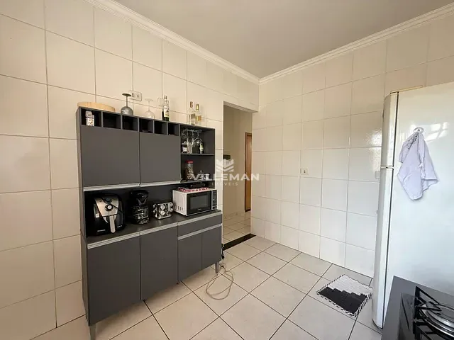 Casa com 150m² 3 quartos e 2 banheiros, à venda, no bairro Jd. Toquio em Maringá