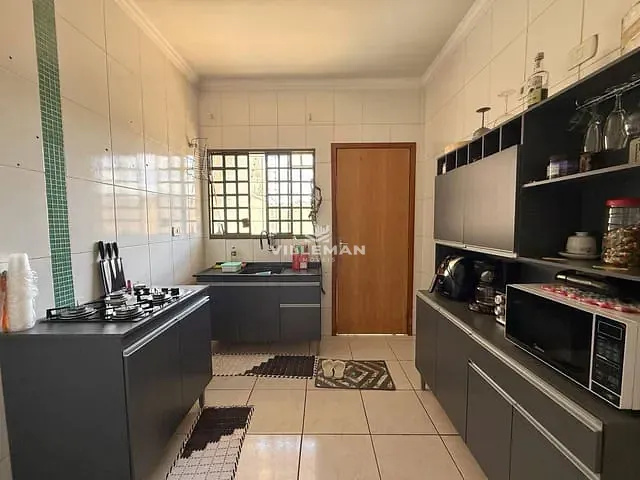 Casa com 150m² 3 quartos e 2 banheiros, à venda, no bairro Jd. Toquio em Maringá