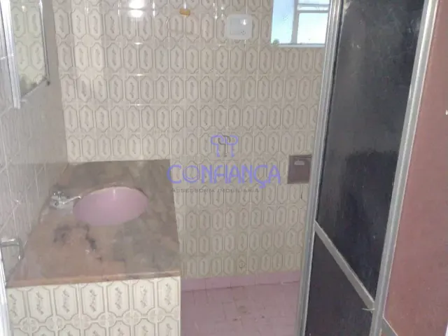 Casa 2 quartos e 1 banheiro, para alugar, no bairro Campo Grande em Rio de Janeiro