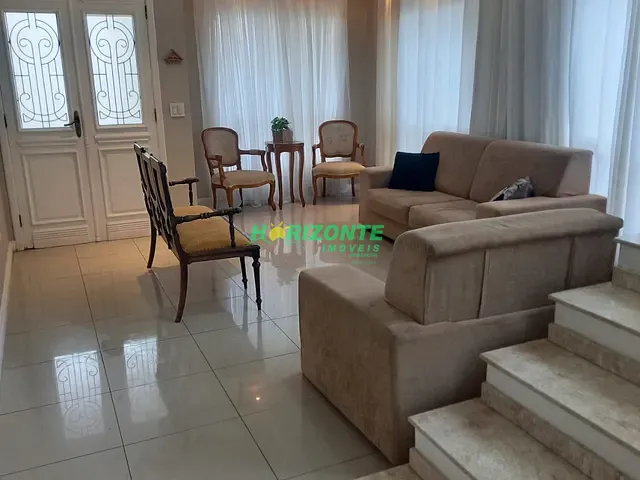 Casa com 250m² 3 quartos e 4 banheiros, à venda, no bairro Jardim Esplanada em São José dos Campos