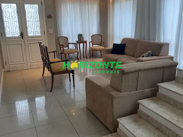Casa com 250m² 3 quartos e 4 banheiros, à venda, no bairro Jardim Esplanada em São José dos Campos