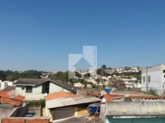 Casa com 300m² 5 quartos e 2 banheiros, à venda, no bairro Parque São Luiz em Jundiaí
