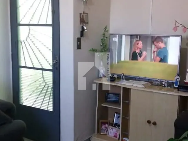 Casa com 300m² 5 quartos e 2 banheiros, à venda, no bairro Parque São Luiz em Jundiaí